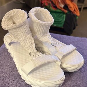 Elegant White Knitted Women's Sandals